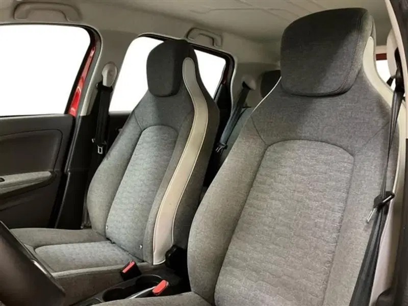 Renault Zoe usata a Como (20)