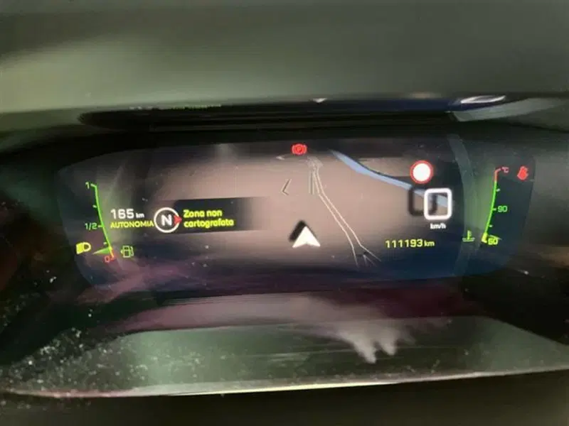 Peugeot 2008 usata a Como (13)
