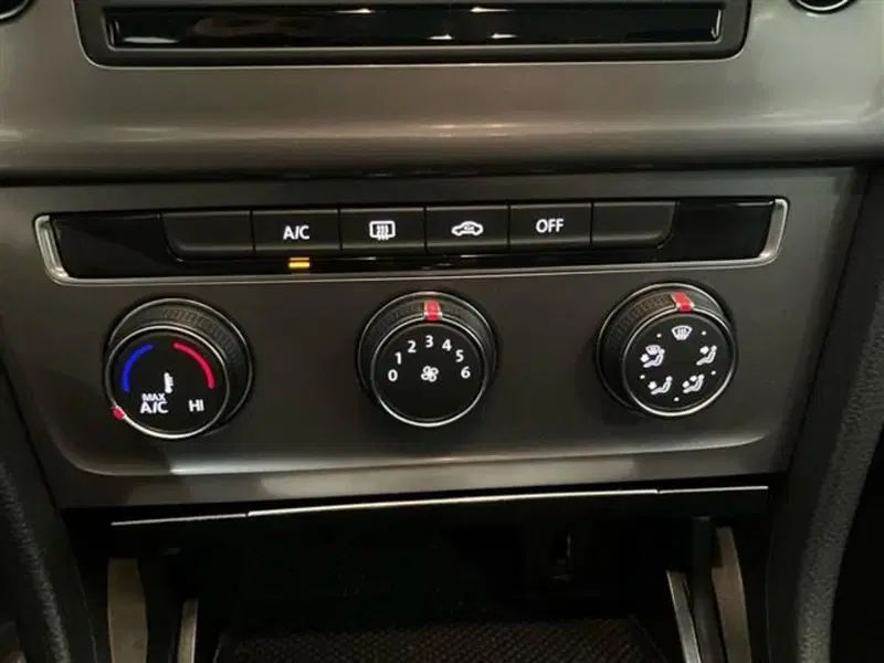 Volkswagen Golf usata a Como (17)