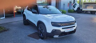 Jeep Avenger 1.2 turbo Summit fwd 100cv del 2024 usata a Monte di Procida