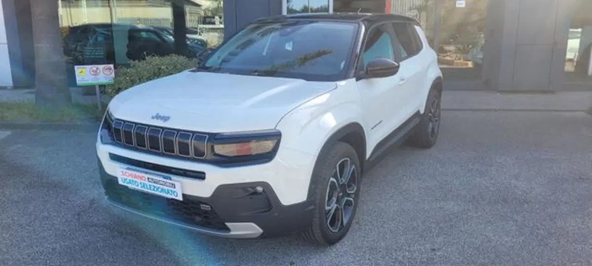 Jeep Avenger usata a Napoli (2)