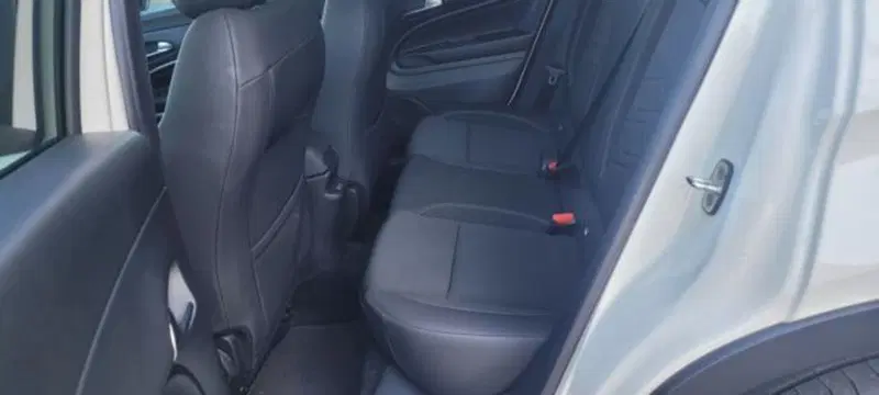 Jeep Avenger usata a Napoli (7)