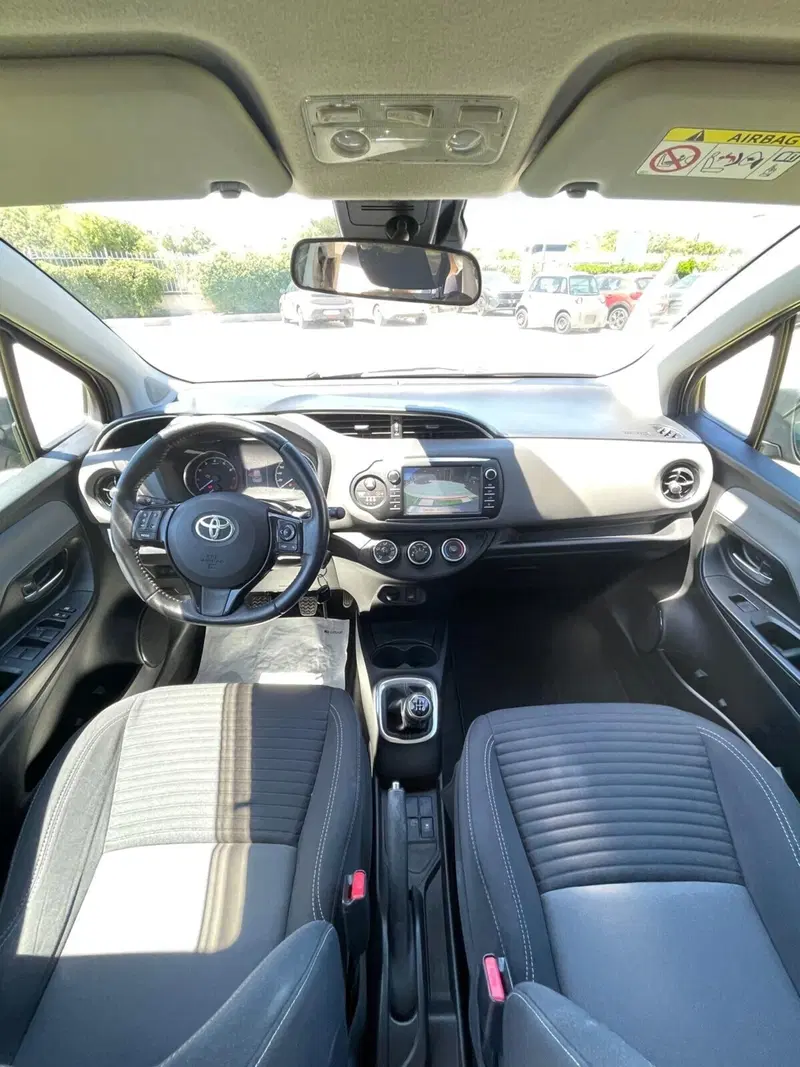 Toyota Yaris usata a Sassari (12)