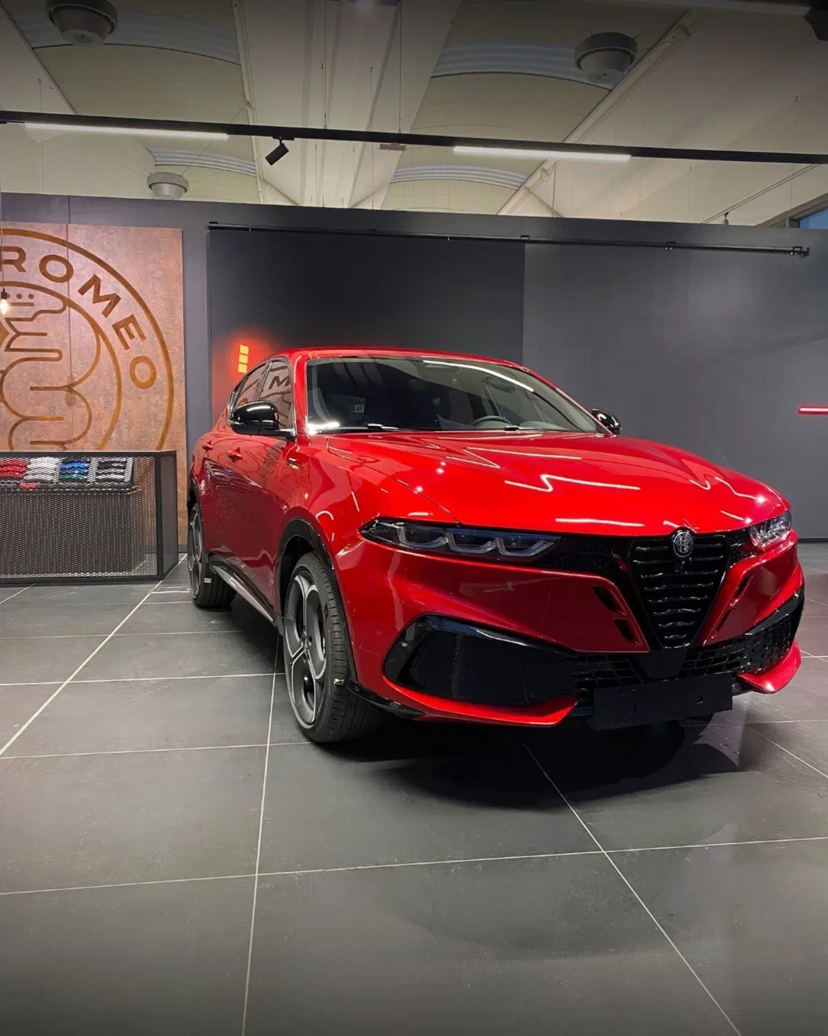 Alfa Romeo Tonale nuova a Sassari (3)