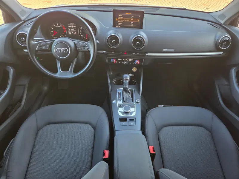 Audi A3 Sportback usata a Torino (8)