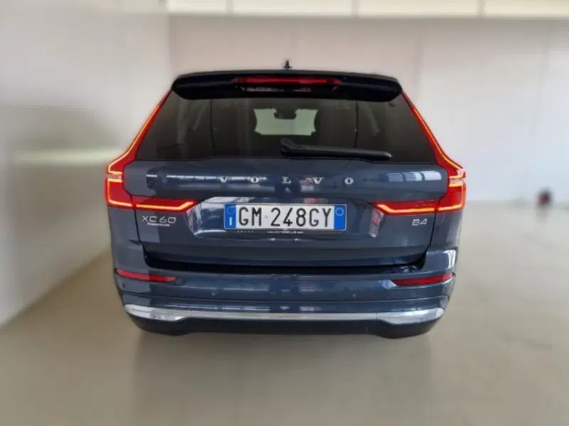 Volvo XC60 usata a Modena (8)