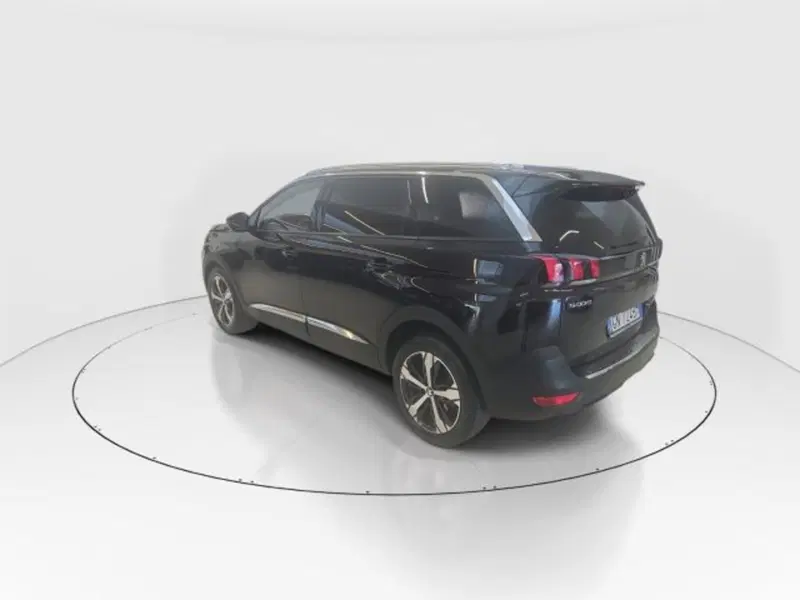 Peugeot 5008 usata a Modena (6)
