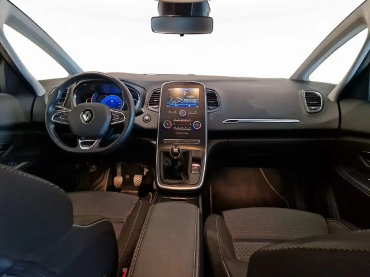 Renault Scenic E-Tech Electric usata a Modena (14)