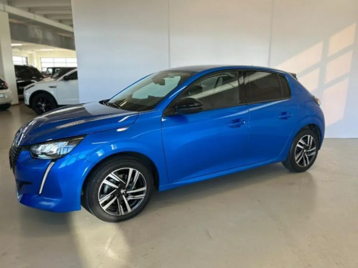 Peugeot 208 usata a Modena