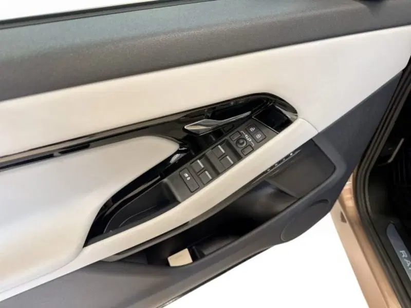 Land Rover Range Rover Evoque usata a Modena (12)