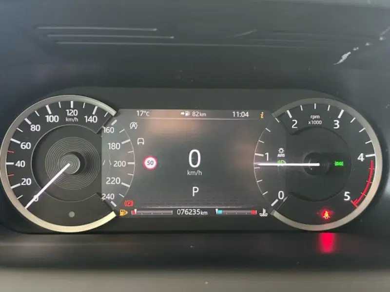 Land Rover Discovery Sport usata a Modena (15)