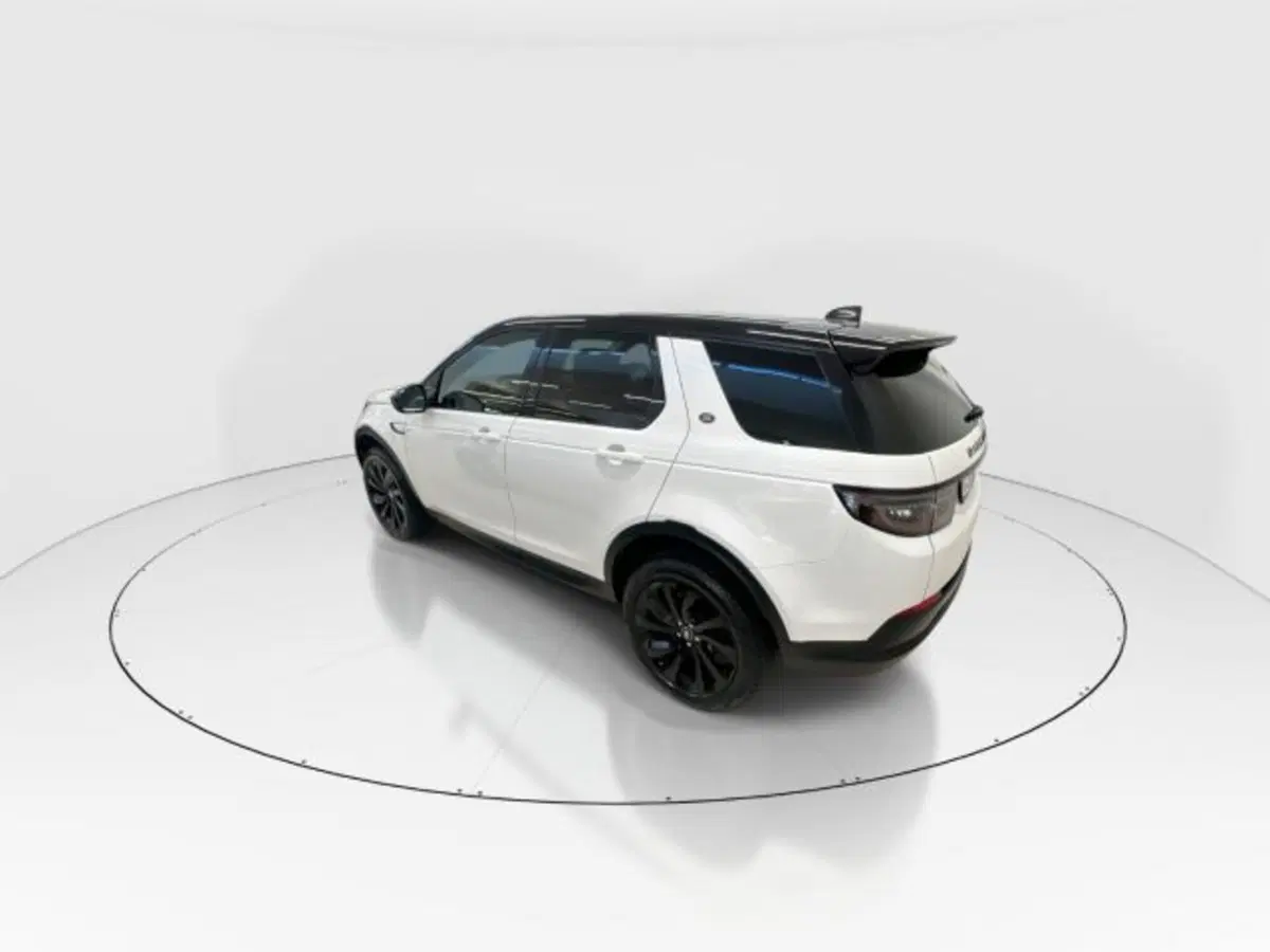 Land Rover Discovery Sport usata a Modena (11)