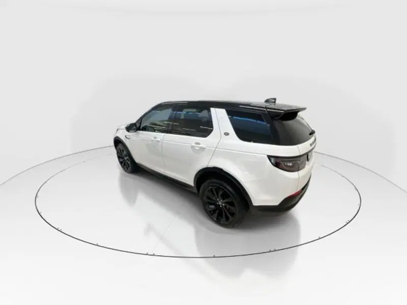 Land Rover Discovery Sport usata a Modena (11)