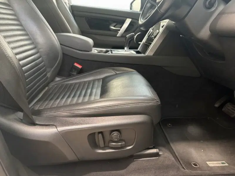 Land Rover Discovery Sport usata a Modena (4)