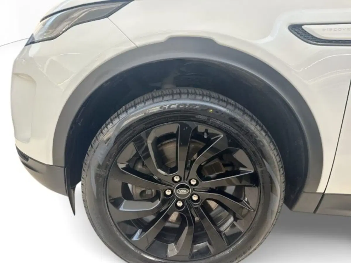 Land Rover Discovery Sport usata a Modena (8)