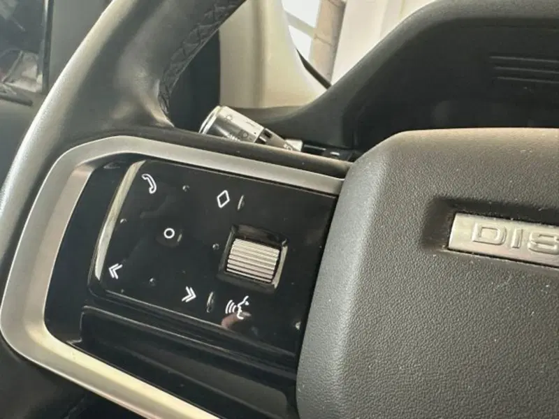 Land Rover Discovery Sport usata a Modena (13)