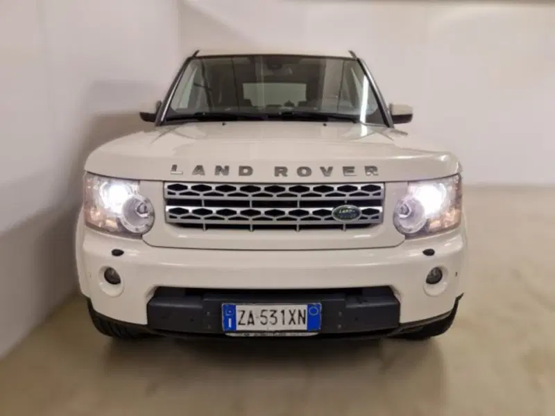 Land Rover Discovery usata a Modena (12)