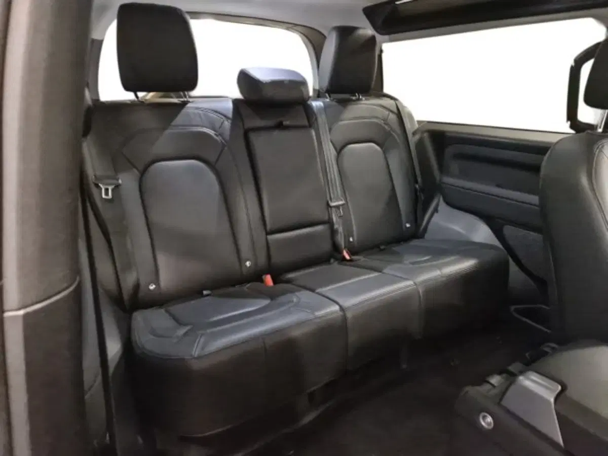 Land Rover Defender usata a Modena (5)