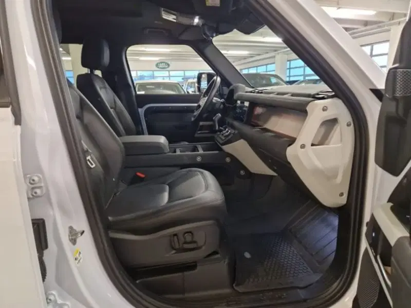 Land Rover Defender usata a Modena (3)