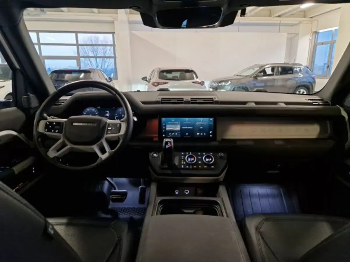 Land Rover Defender usata a Modena (4)