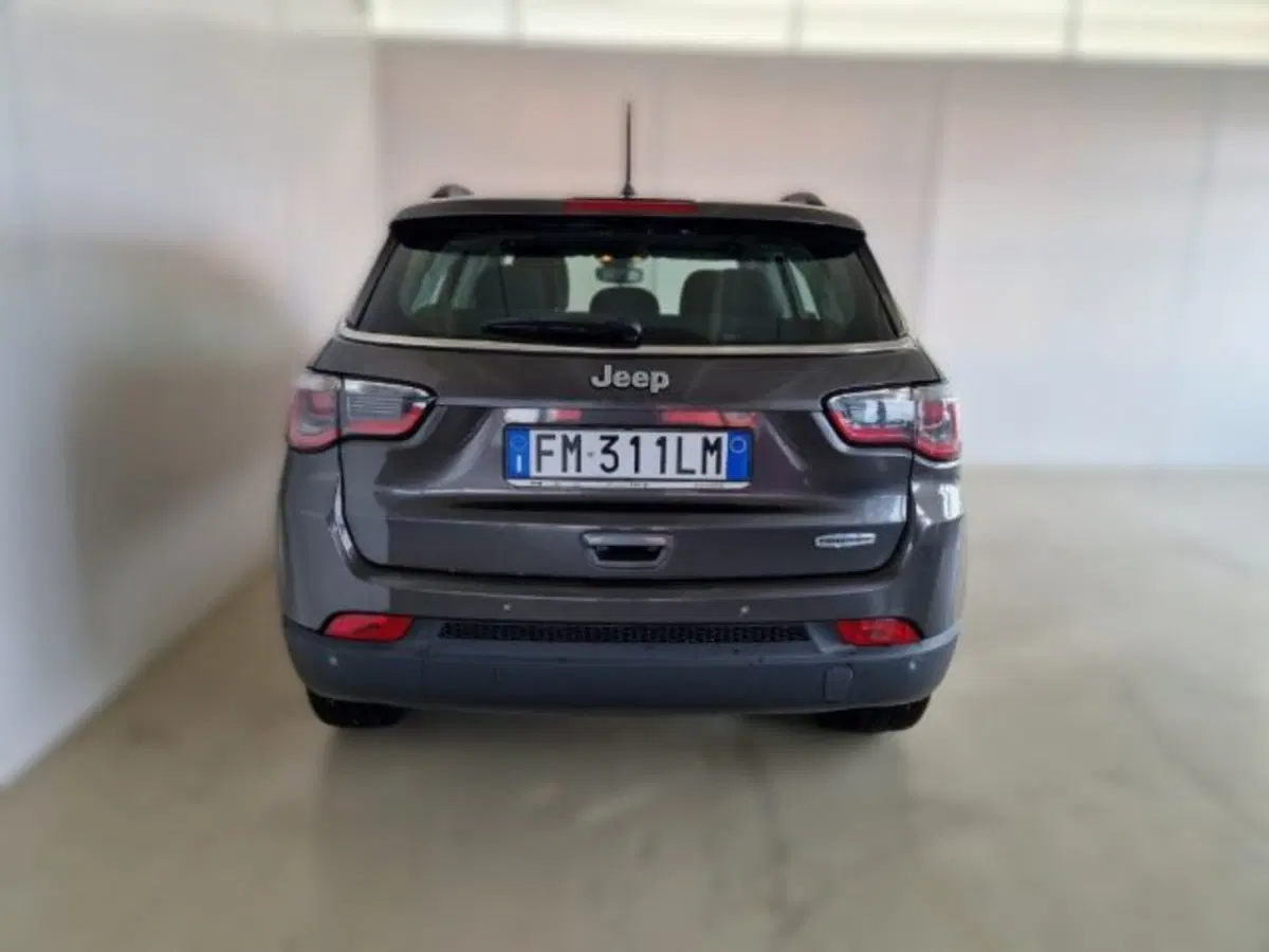 Jeep Compass usata a Modena (9)