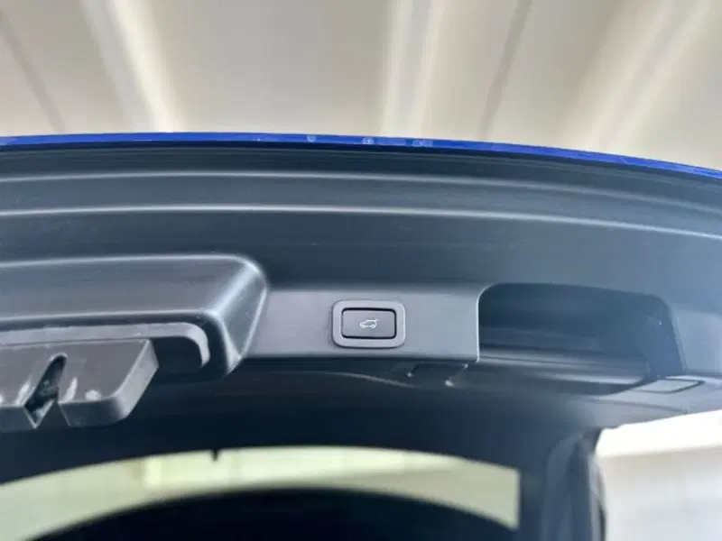 Jaguar F-Pace usata a Modena (12)
