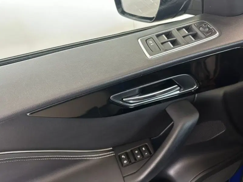 Jaguar F-Pace usata a Modena (14)