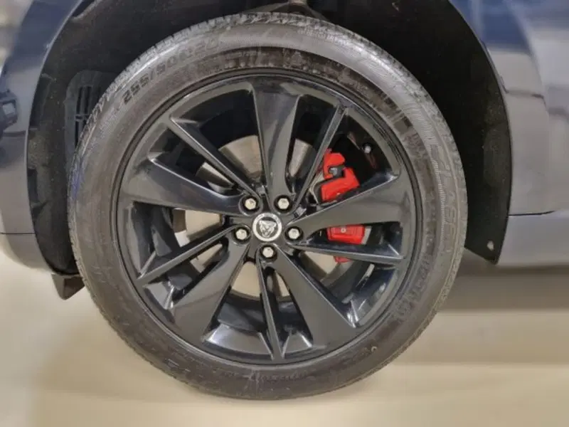Jaguar F-Pace usata a Modena (9)