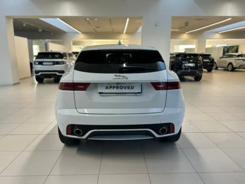 Jaguar E-Pace usata a Modena (7)