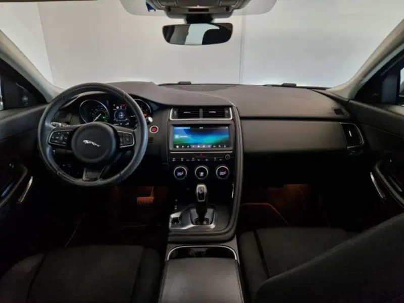 Jaguar E-Pace usata a Modena (4)
