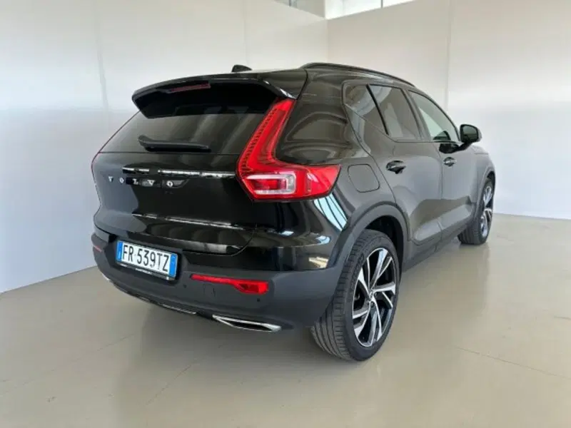 Volvo XC40 usata a Modena (10)