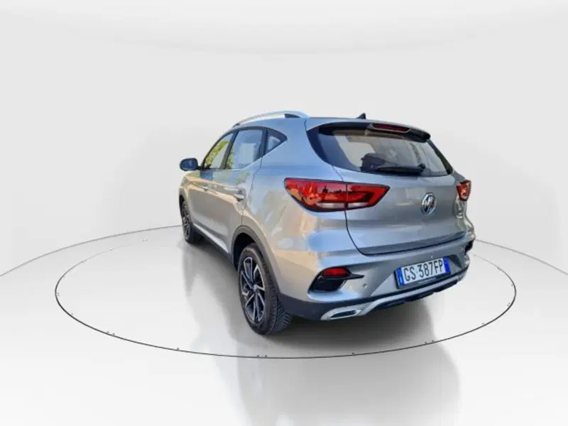 Mg ZS (2021-->) usata a Modena (4)