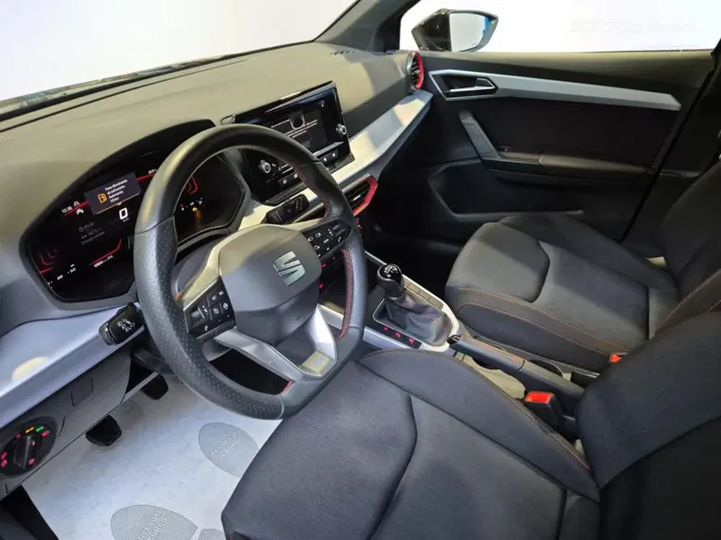 SEAT Arona usata a Padova (10)