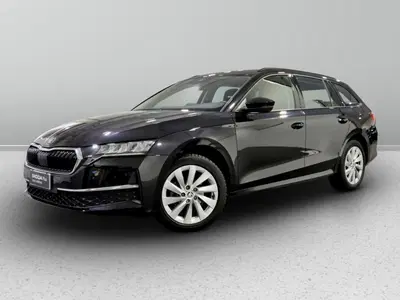 Skoda Octavia Station Wagon 2.0 tdi Executive 150cv dsg del 2024 usata a Piove di Sacco