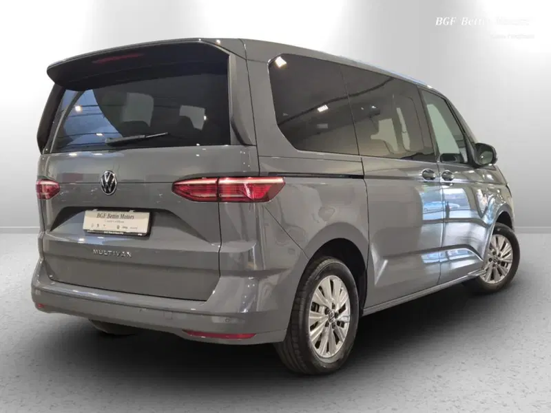 Volkswagen Multivan usata a Padova (4)