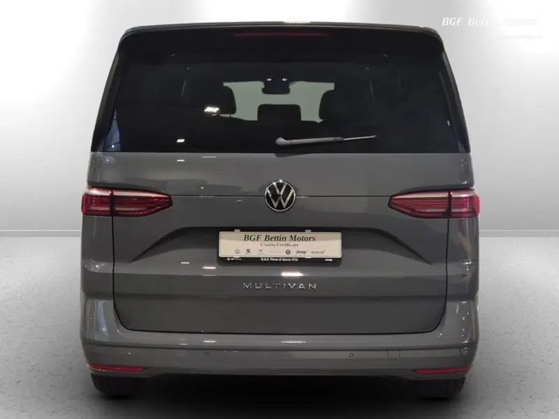 Volkswagen Multivan usata a Padova (8)