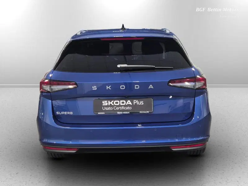 Skoda Superb Station Wagon usata a Padova (8)