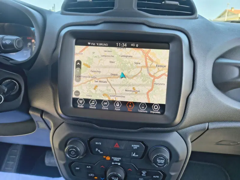 Jeep Renegade usata a Firenze (16)