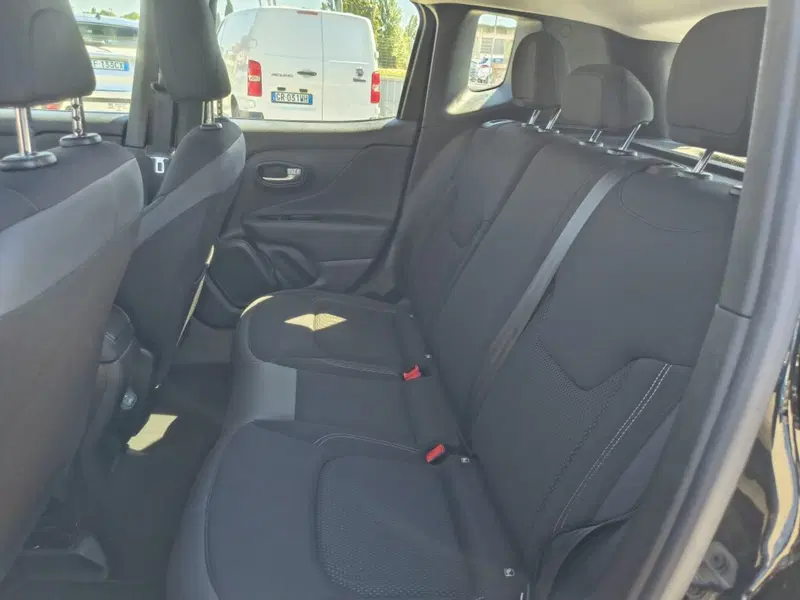 Jeep Renegade usata a Firenze (18)