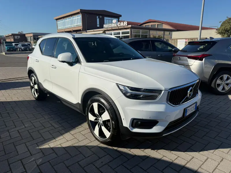 Volvo XC40 usata a Firenze (3)