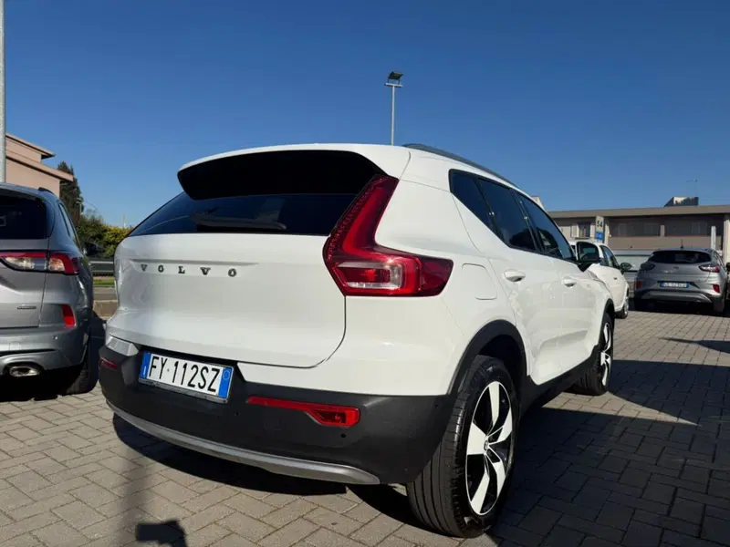 Volvo XC40 usata a Firenze (6)