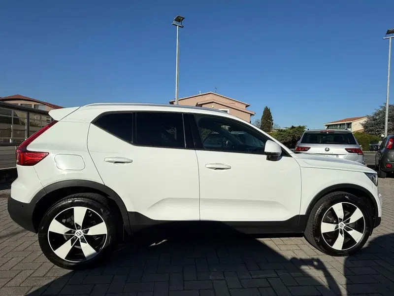 Volvo XC40 usata a Firenze (7)