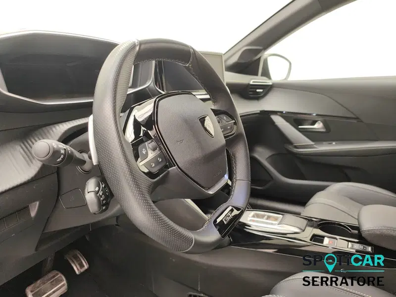Peugeot 208 usata a Como (9)