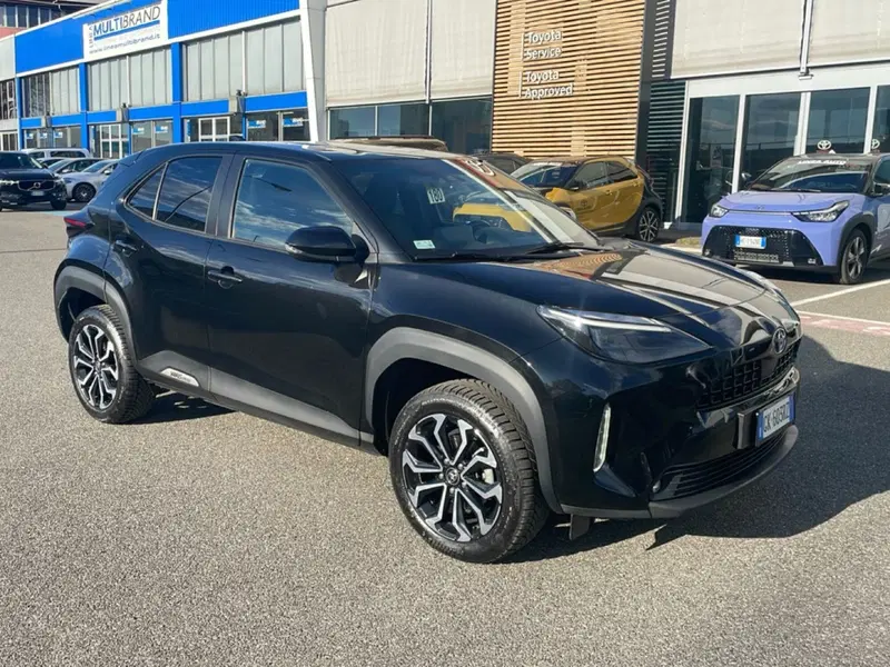 Toyota Yaris Cross usata a Milano (9)