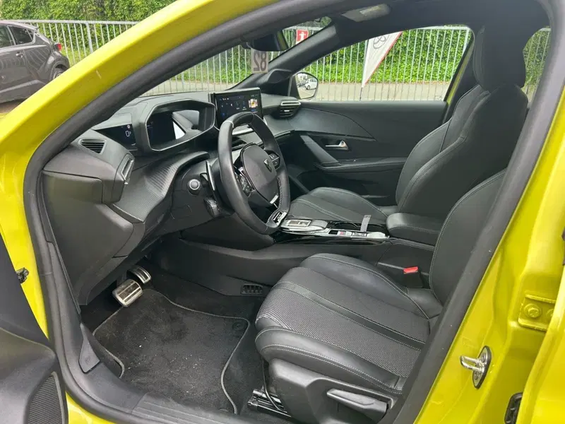 Peugeot 208 usata a Piacenza (9)
