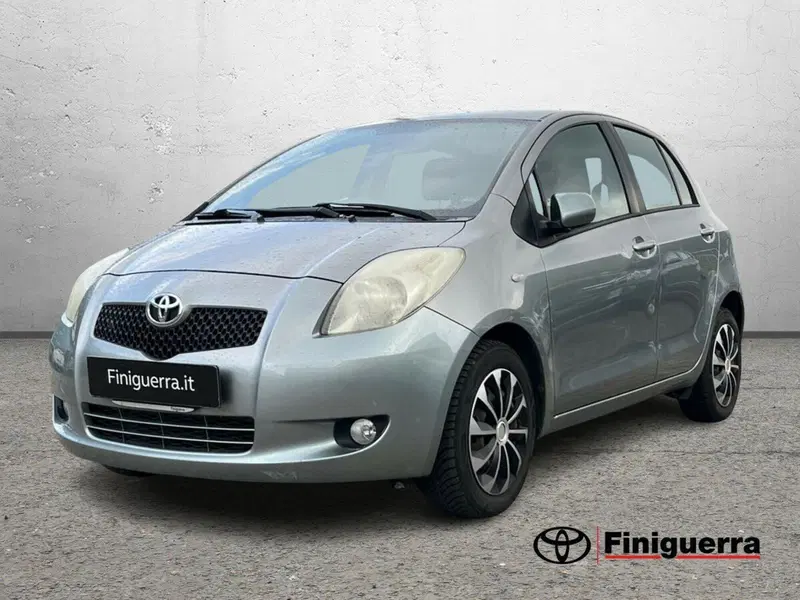 Toyota Yaris usata a Sondrio