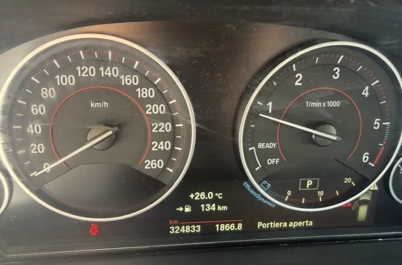 BMW Serie 3 Touring usata a Piacenza (8)