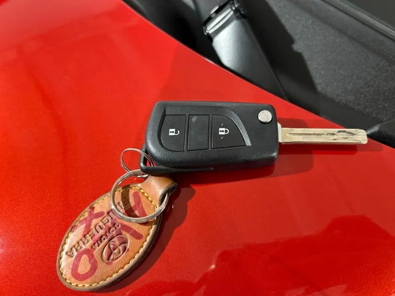 Toyota Aygo X usata a Lecco (16)