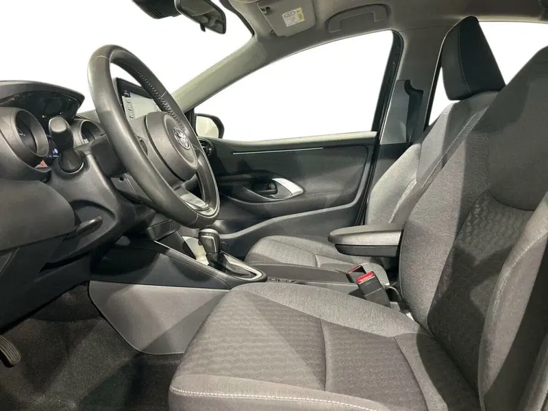 Toyota Yaris usata a Lecco (10)