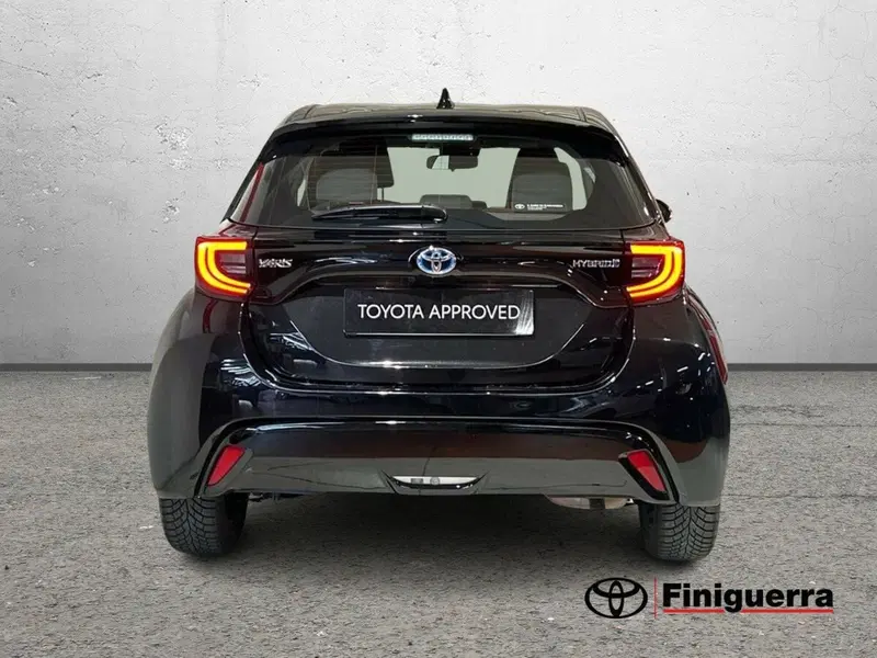 Toyota Yaris usata a Lecco (3)